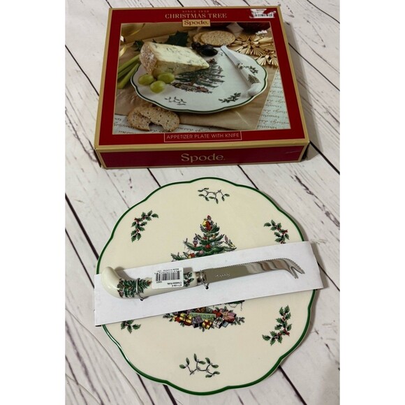 Spode Christmas Tree Appetizer Plate With Knife And Napkins New In Box 9” - Picture 7 of 13